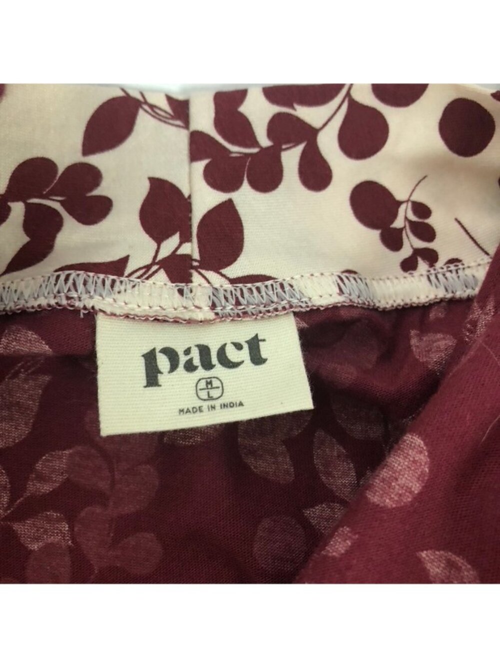 Pact Staycation Short Robe Berry Sprigs Size M/L - Picture 4 of 6